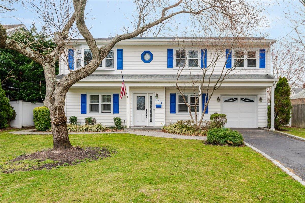 136 Monell Avenue, Islip, New York image 1
