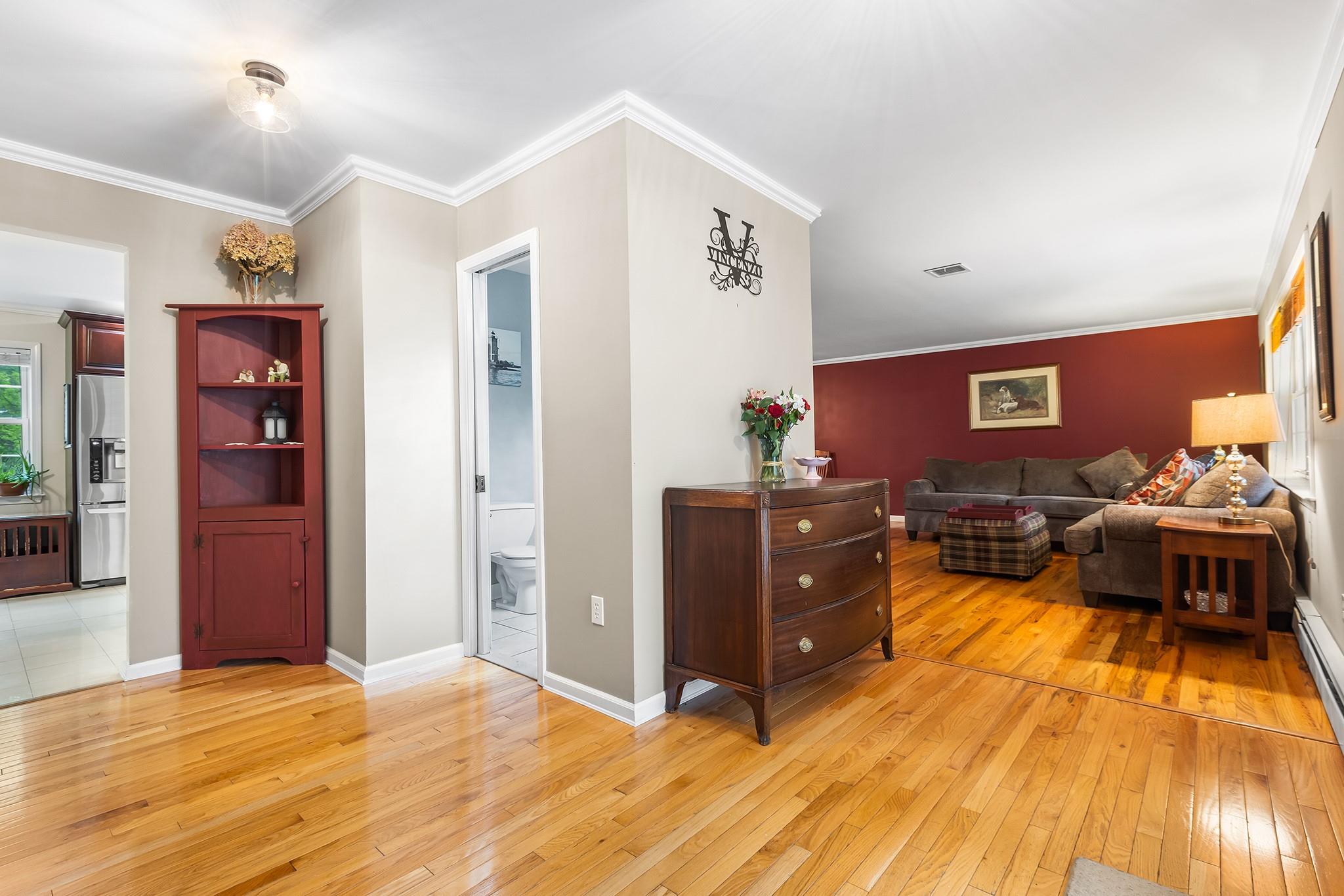 6 Sloan Court