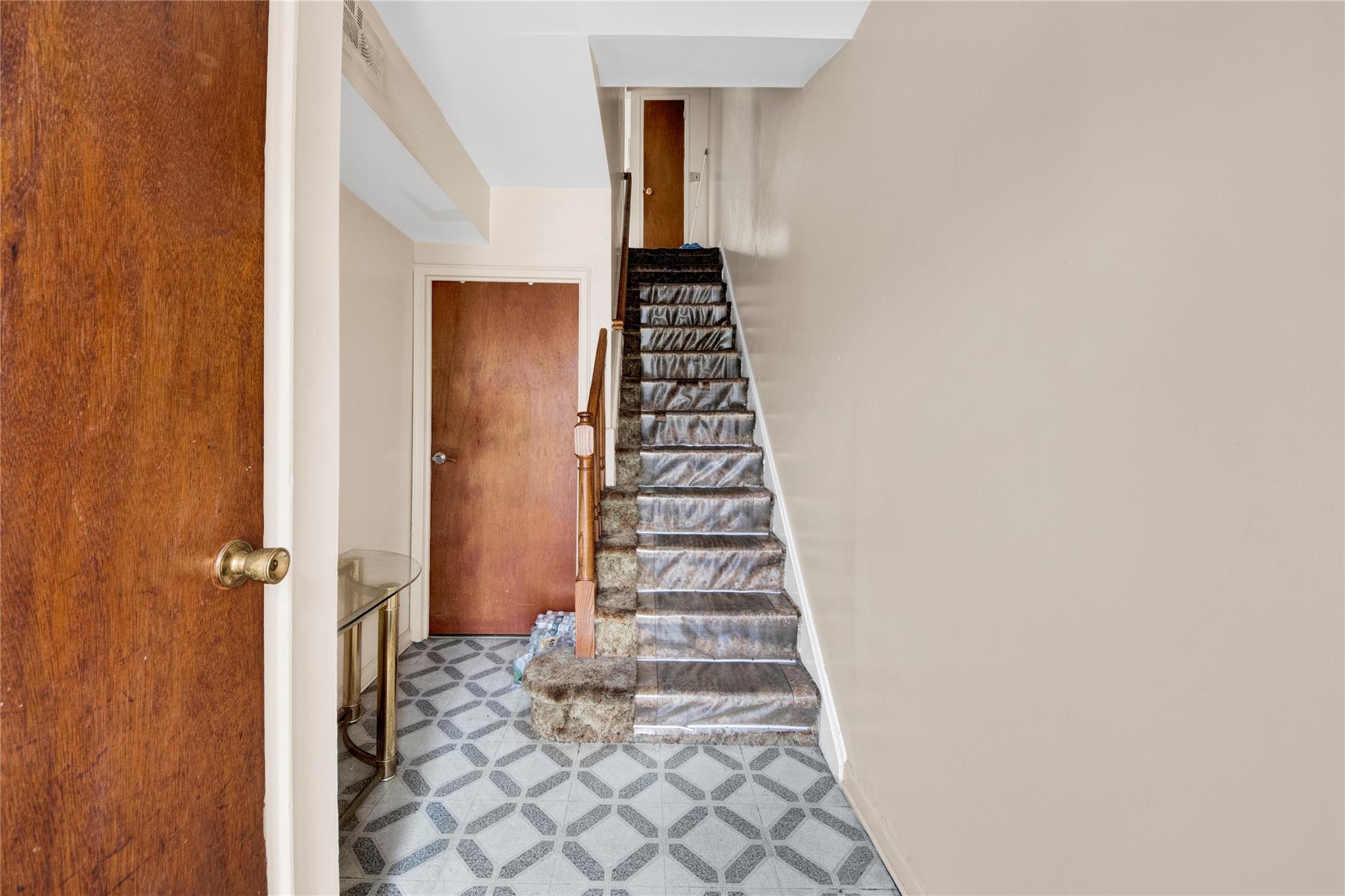 2080 Lacombe Avenue, Bronx, New York image 3