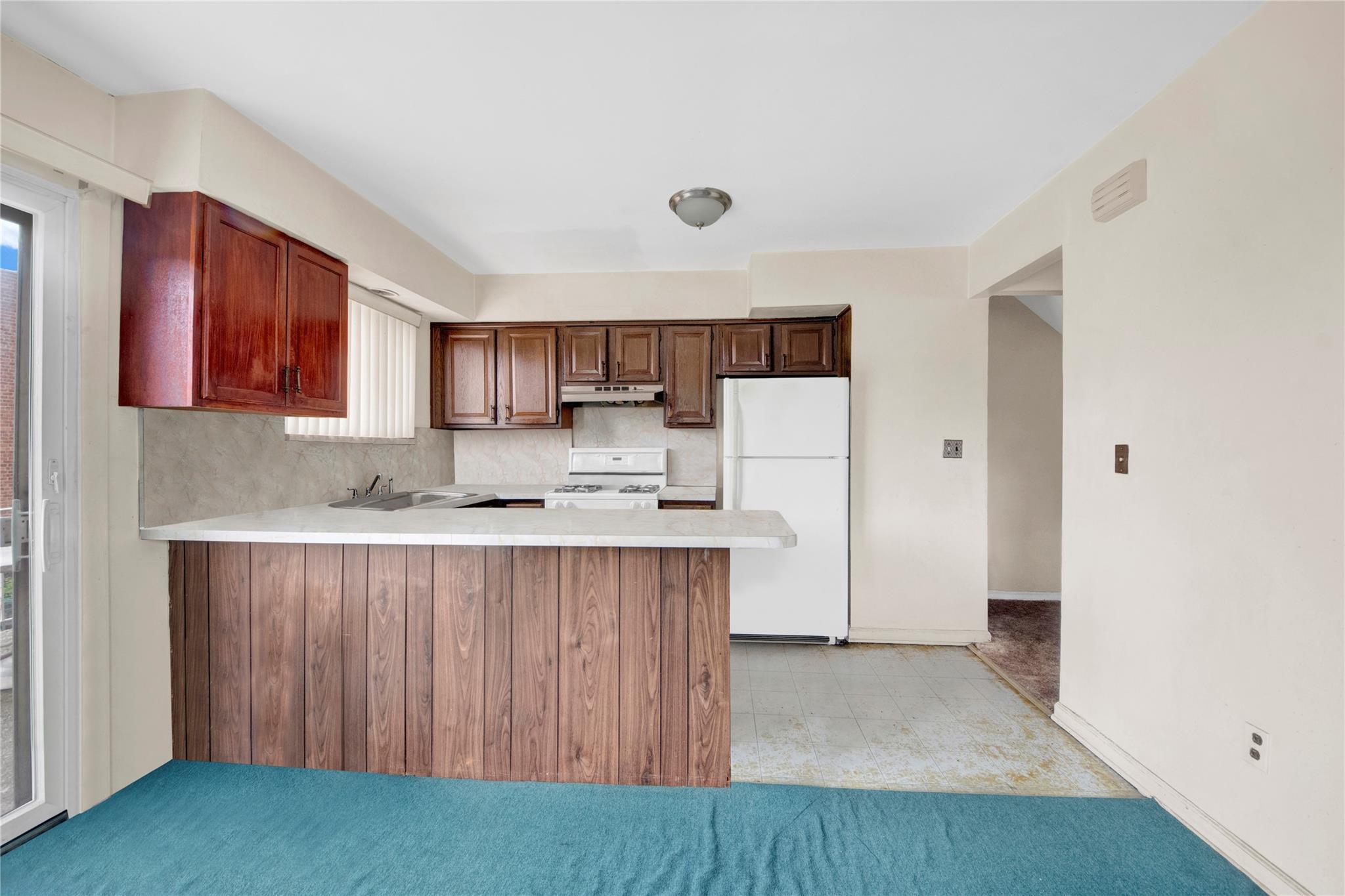 2080 Lacombe Avenue, Bronx, New York image 5