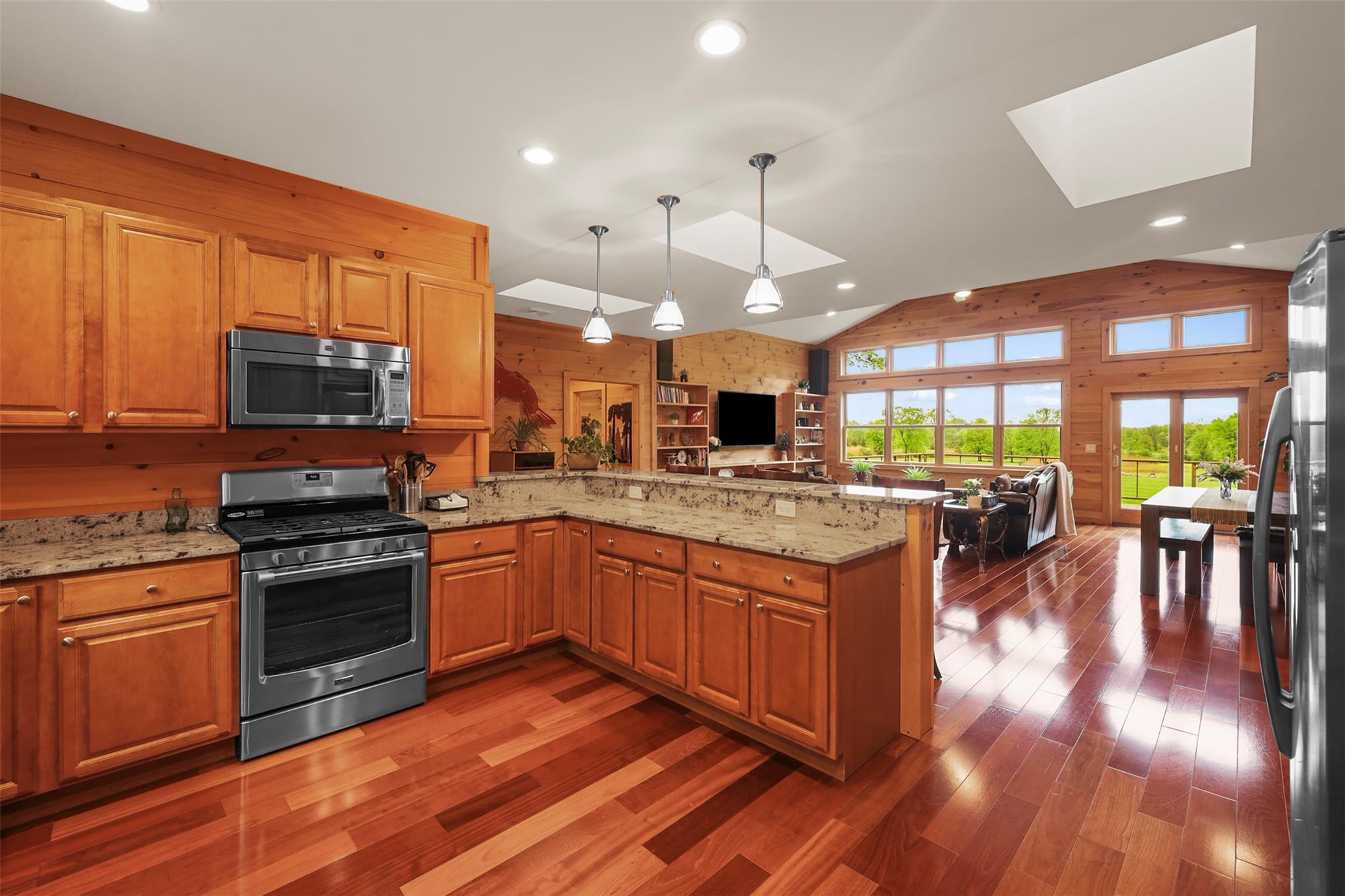 556 Bruyn Turnpike, Wallkill, New York image 12