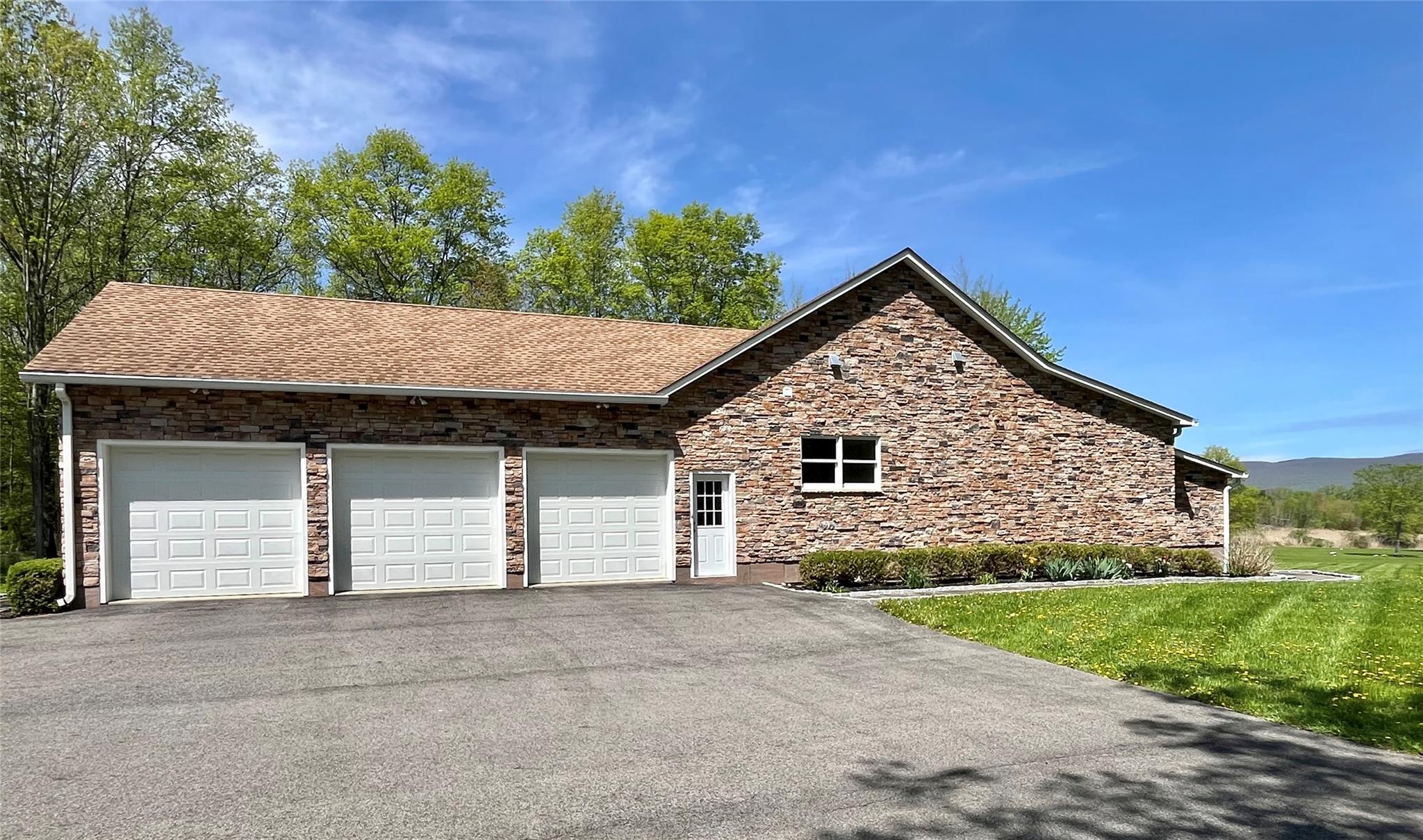 556 Bruyn Turnpike, Wallkill, New York image 36