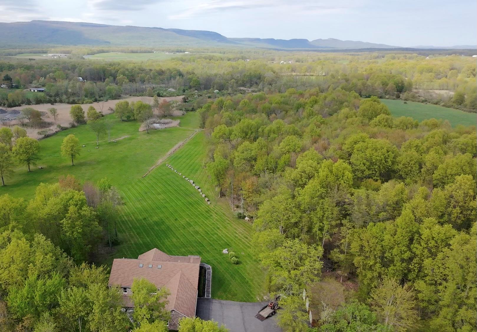 556 Bruyn Turnpike, Wallkill, New York image 34