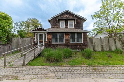 Homes For Rent - 744 Ocean Breeze Walk<br/> Ocean Beach, NY 11770