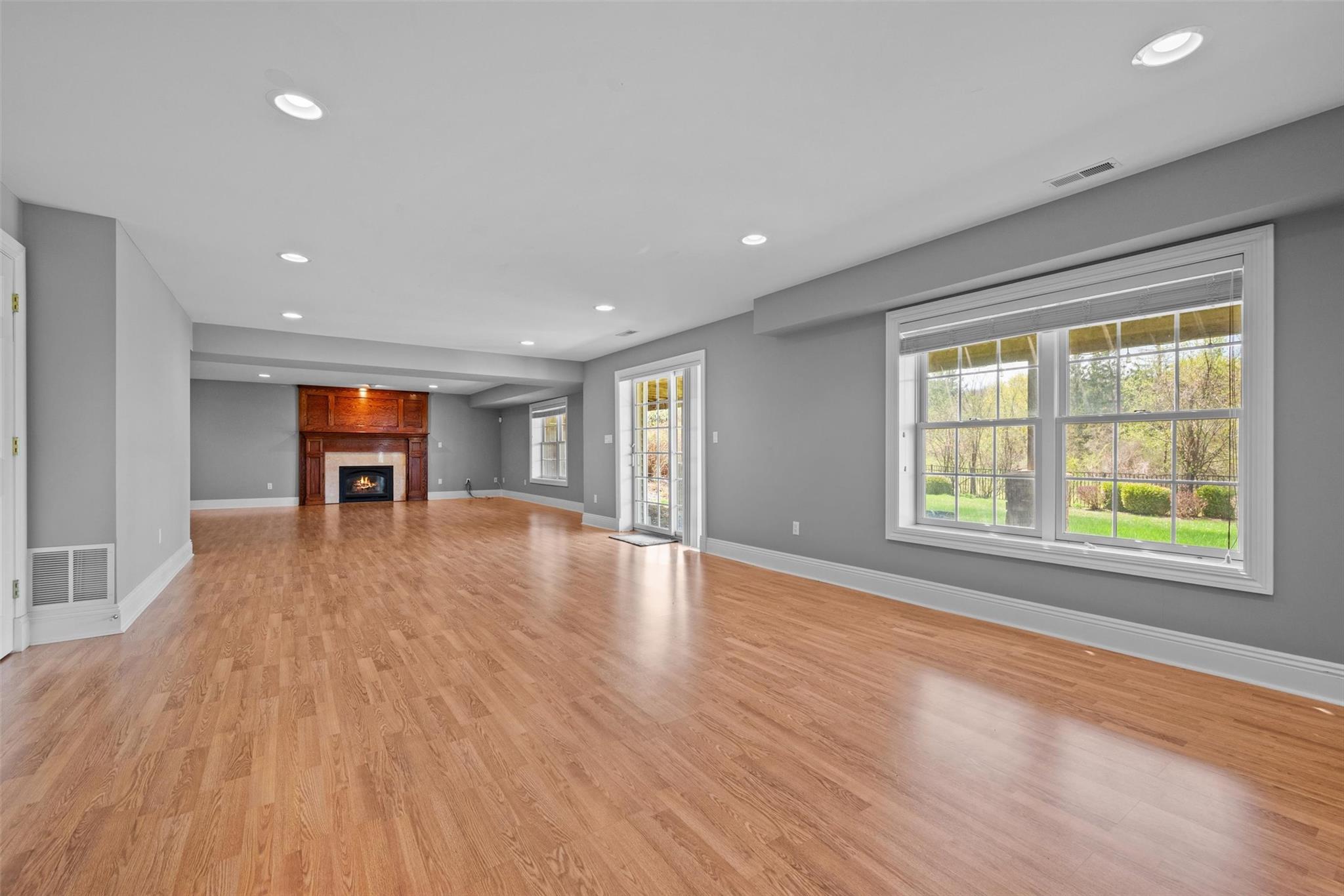 111 Mansion Ridge Boulevard, Monroe, New York image 35