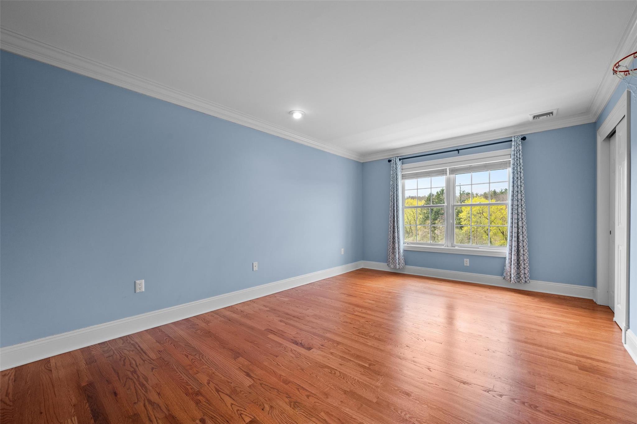 111 Mansion Ridge Boulevard, Monroe, New York image 28