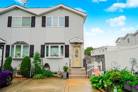 35 Futurity Place Staten Island NY 10312
