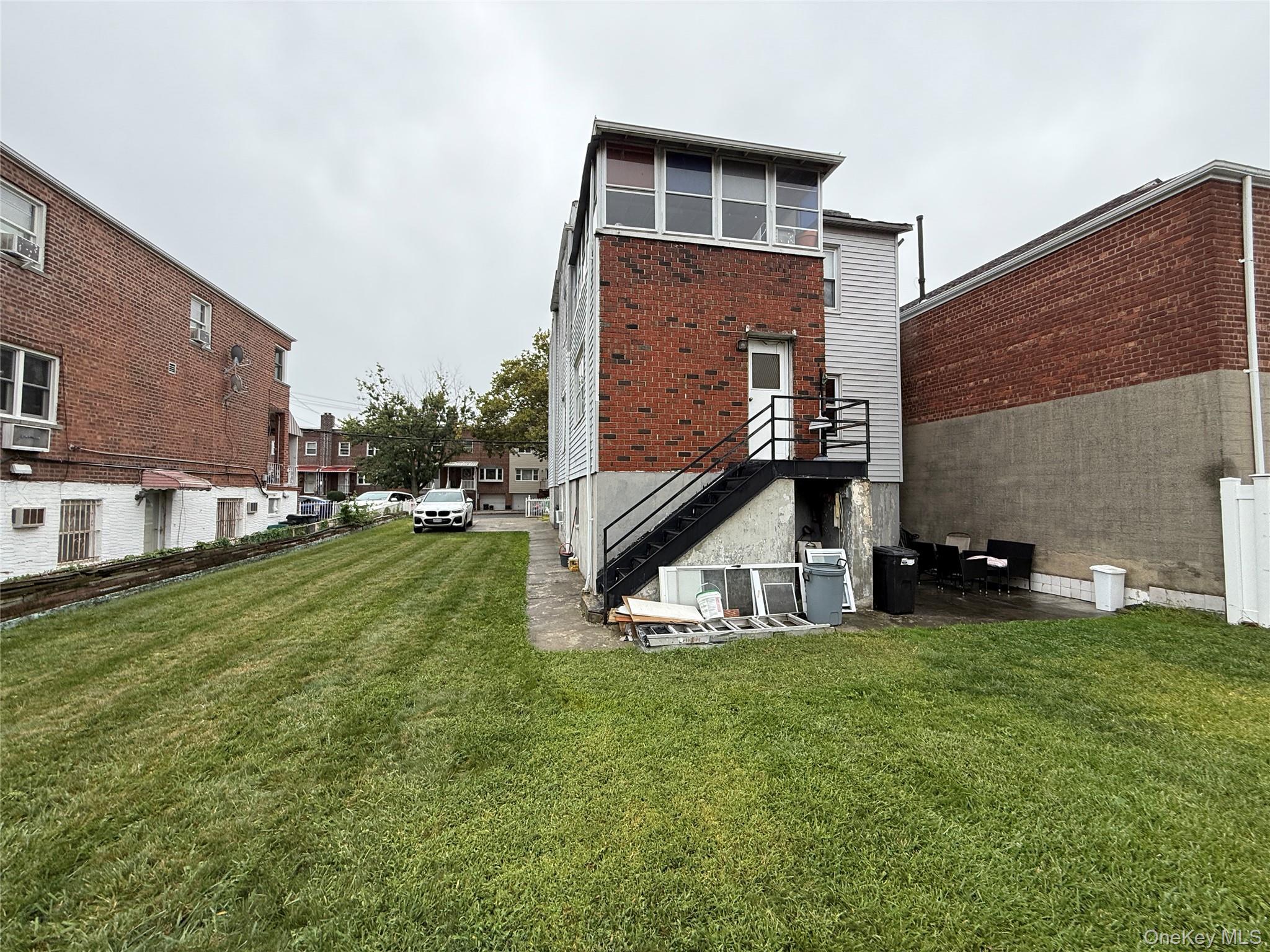 1537 McDonald Street