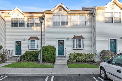 Condo For Sale - 1027 Jerusalem Avenue #121<br/> Nassau County, Uniondale, NY 11553