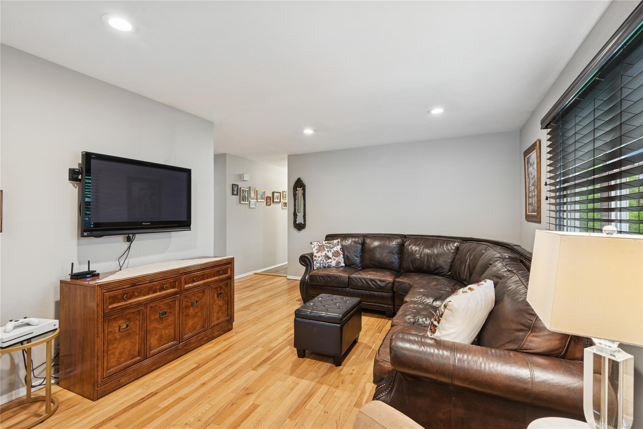 61 Lucille Drive, Sayville, New York image 5