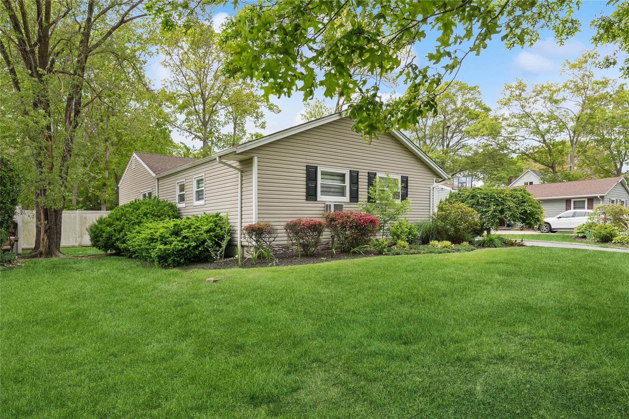61 Lucille Drive, Sayville, New York image 2
