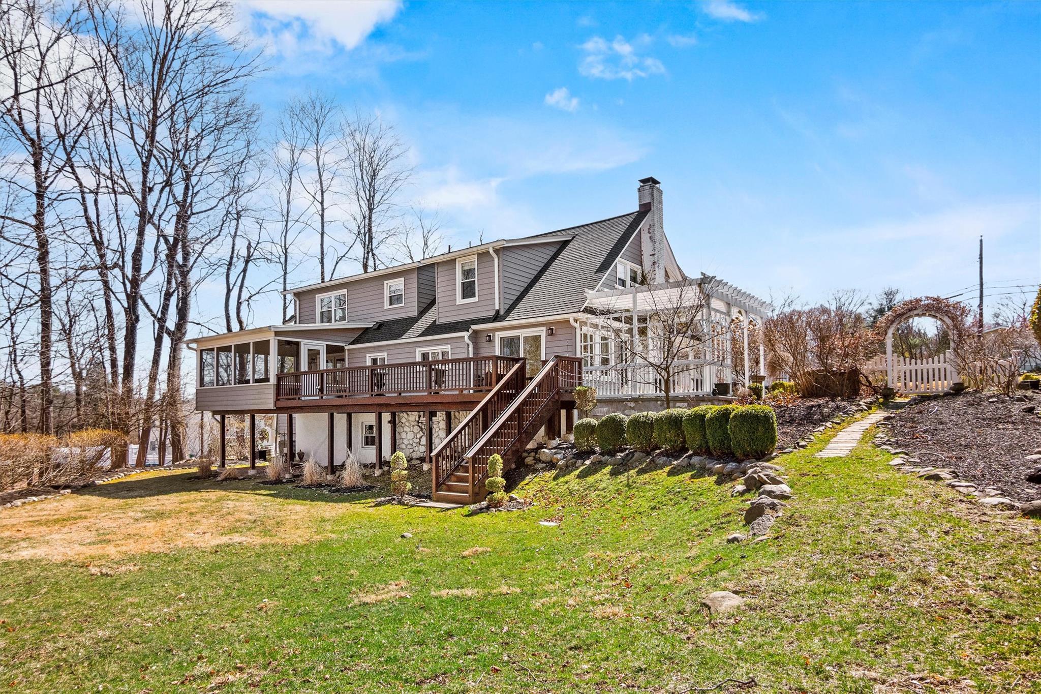76 Smith Hill Road, Monsey, New York image 47