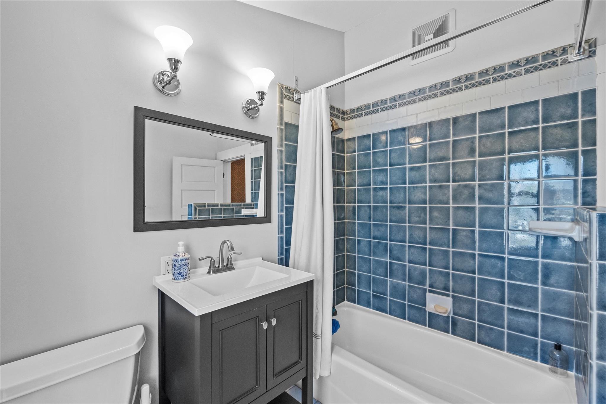 76 Smith Hill Road, Monsey, New York image 35
