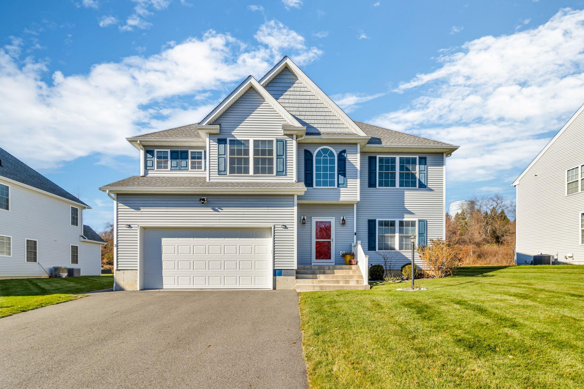 Rental Property at Magnolia Circle, Hopewell Junction, New York - Bedrooms: 5 
Bathrooms: 5 
Rooms: 11  - $5,000 MO.