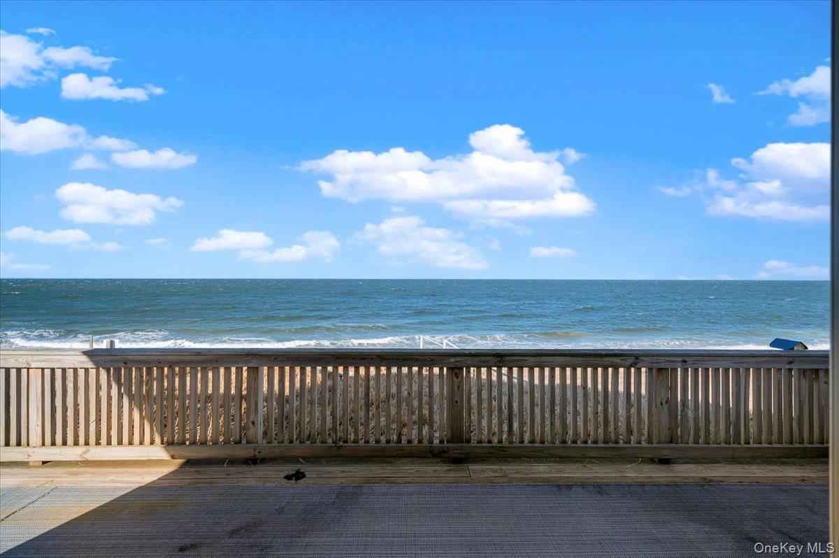 Montauk, New York 11954, United States, 5 Bedrooms Bedrooms, ,4 BathroomsBathrooms,Residential,Active,253950