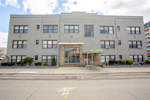 Photo of 302 E Broadway #A, Long Beach, NY 11561 (MLS # 968417)