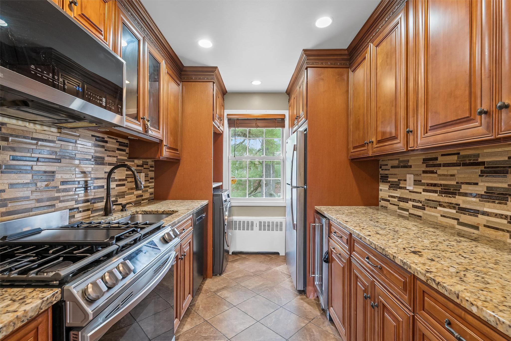 7 Fieldstone Drive #116, Hartsdale, New York image 13