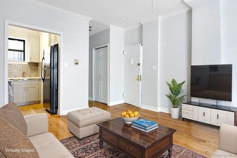 Homes For Sale - 9 Argyle Road #1A<br/> Brooklyn, NY 11218