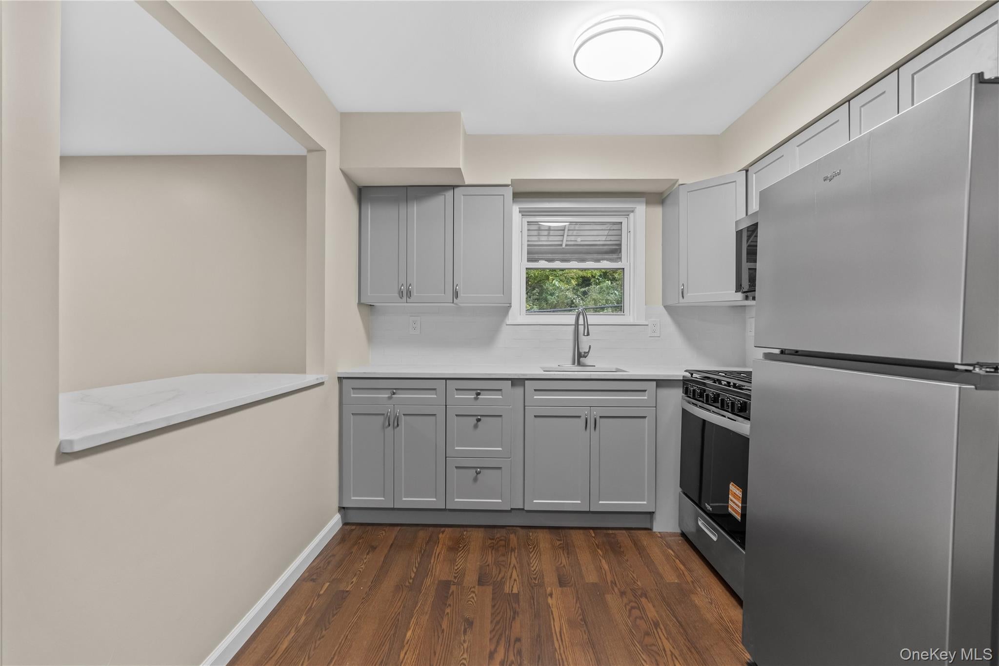 401 Olmstead Avenue 3