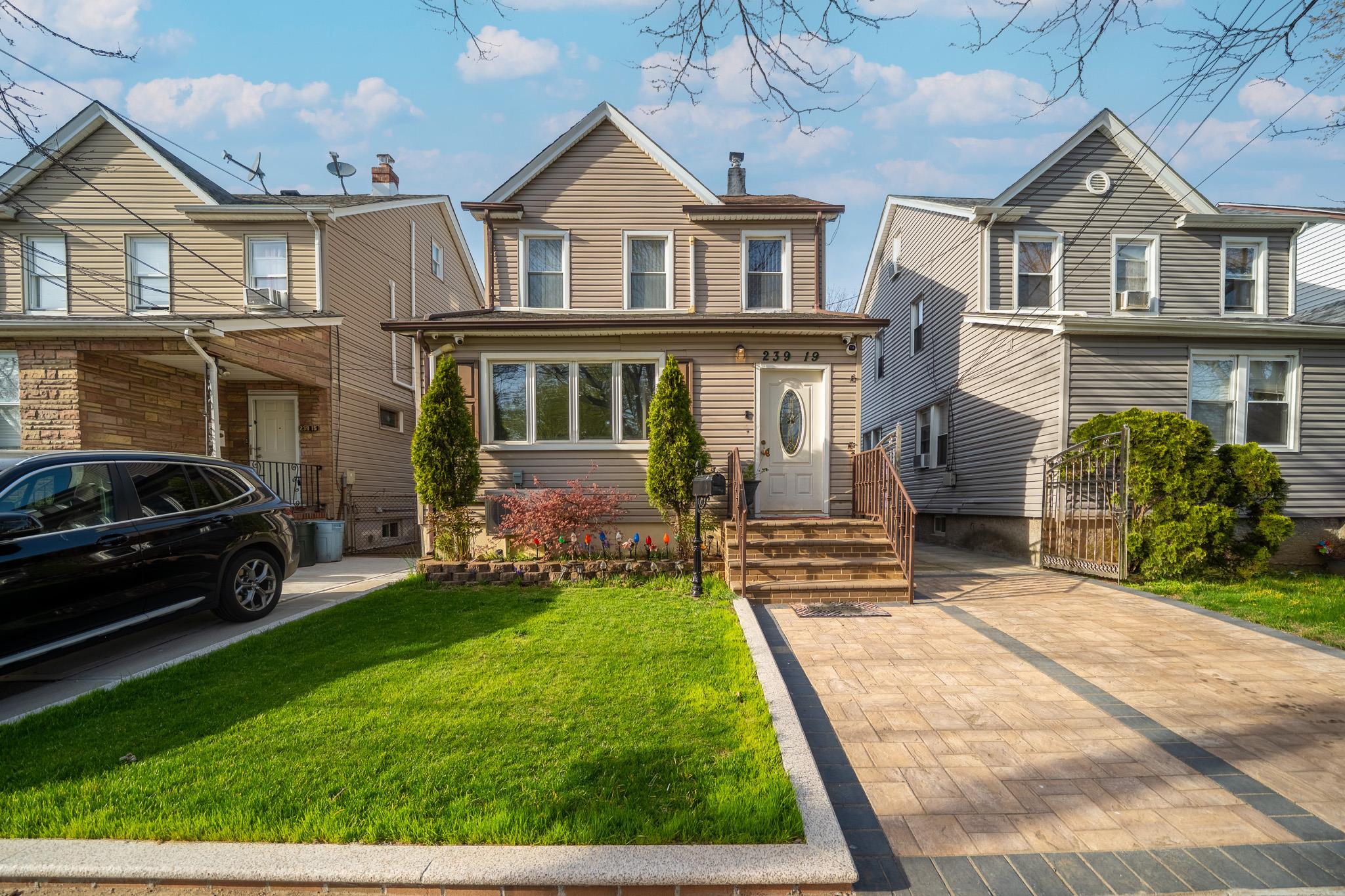 239-19 88th Av Ave, Bellerose, New York image 41