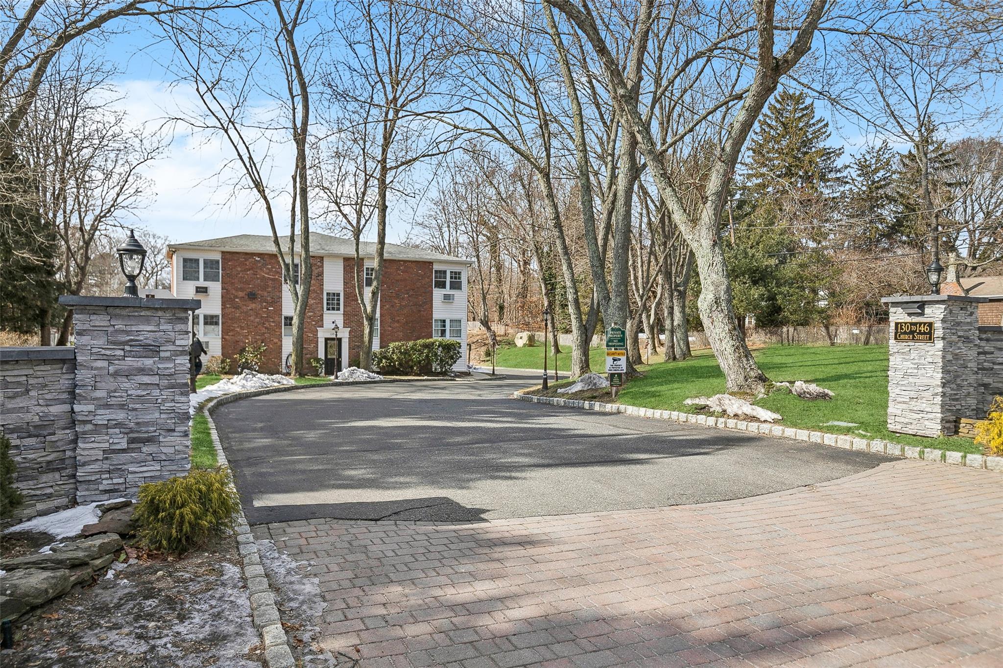 136 Church Street St #1D, Kings Park, New York image 2