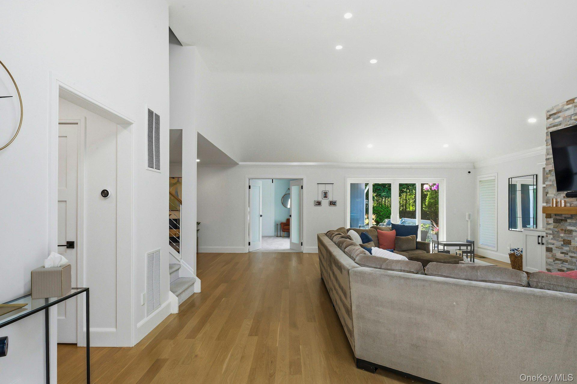 3 Heiko Court