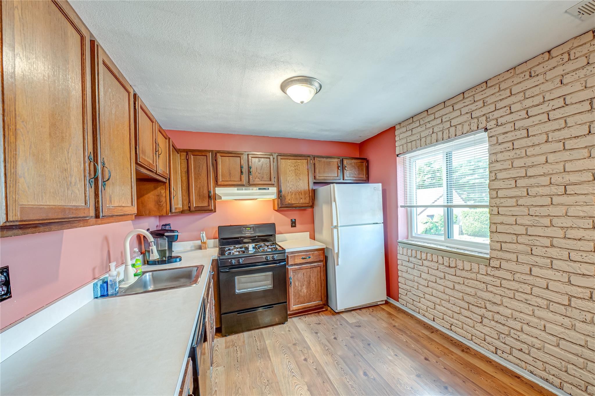24 Monet Court #24, Middle Island, New York image 4