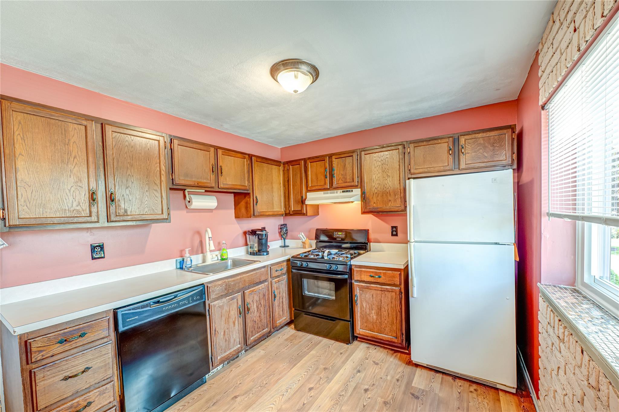 24 Monet Court #24, Middle Island, New York image 5