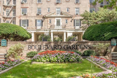 Photo of 30-31 Hobart Street #6N, Woodside, NY 11377 (MLS # 925724)