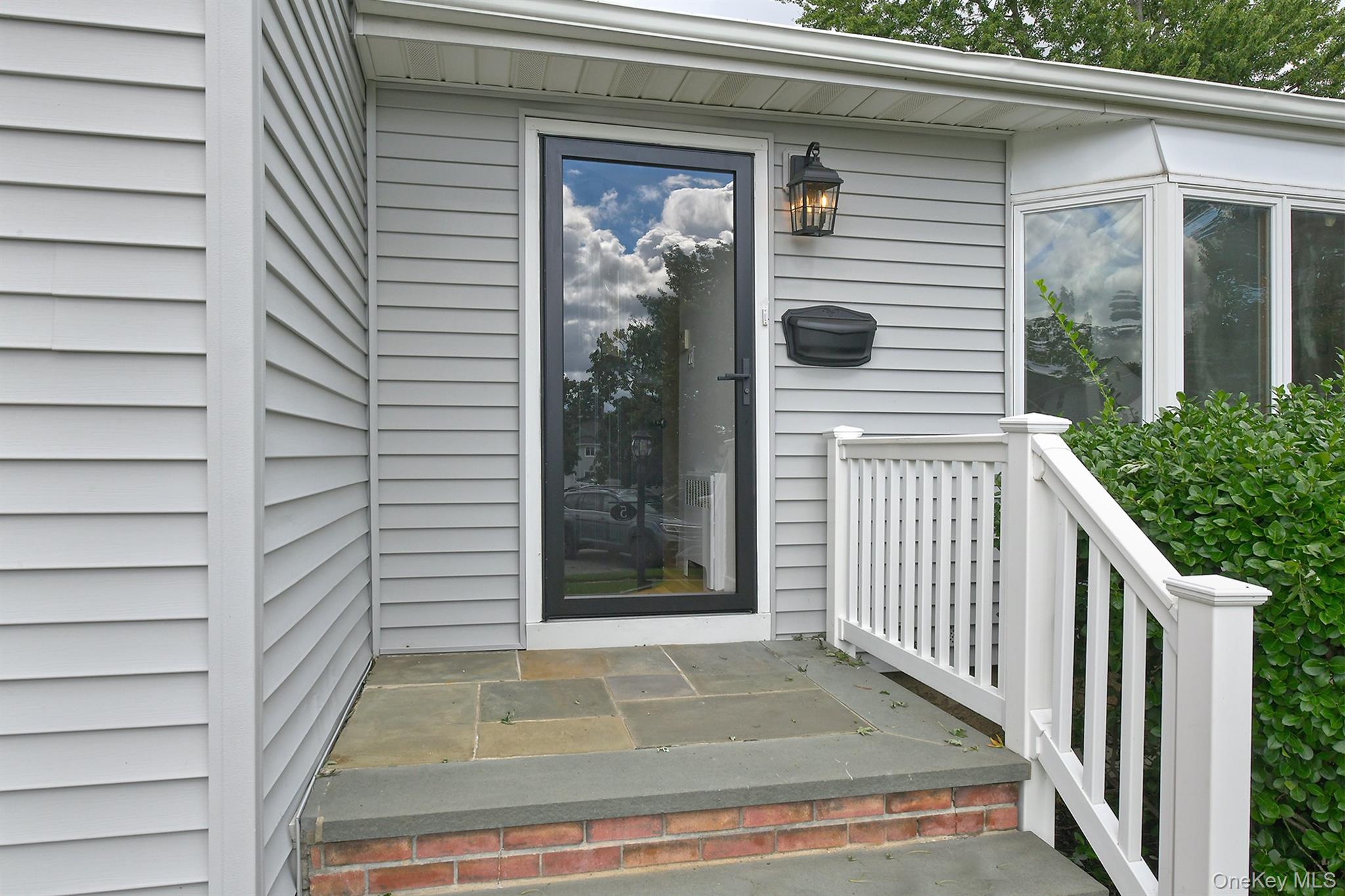 5 Robin Court