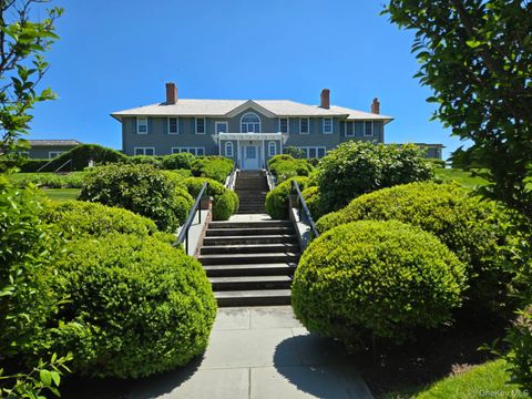 165 Lily Pond Lane East Hampton NY 11937