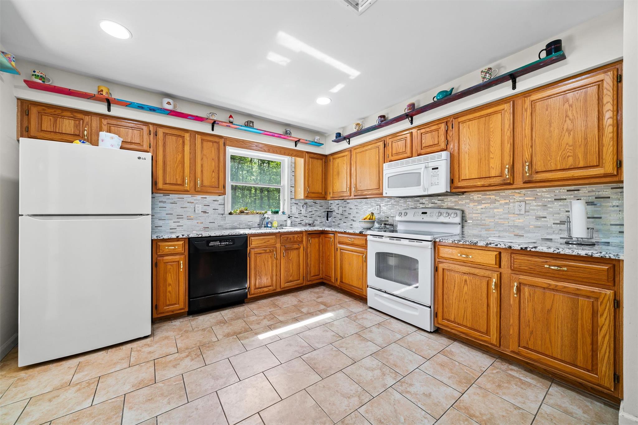 220 Twin Arch Road, Rock Tavern, New York image 12