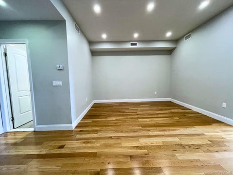 Apartment For Rent - 255 Amboy Street<br/> Brooklyn, NY 11212