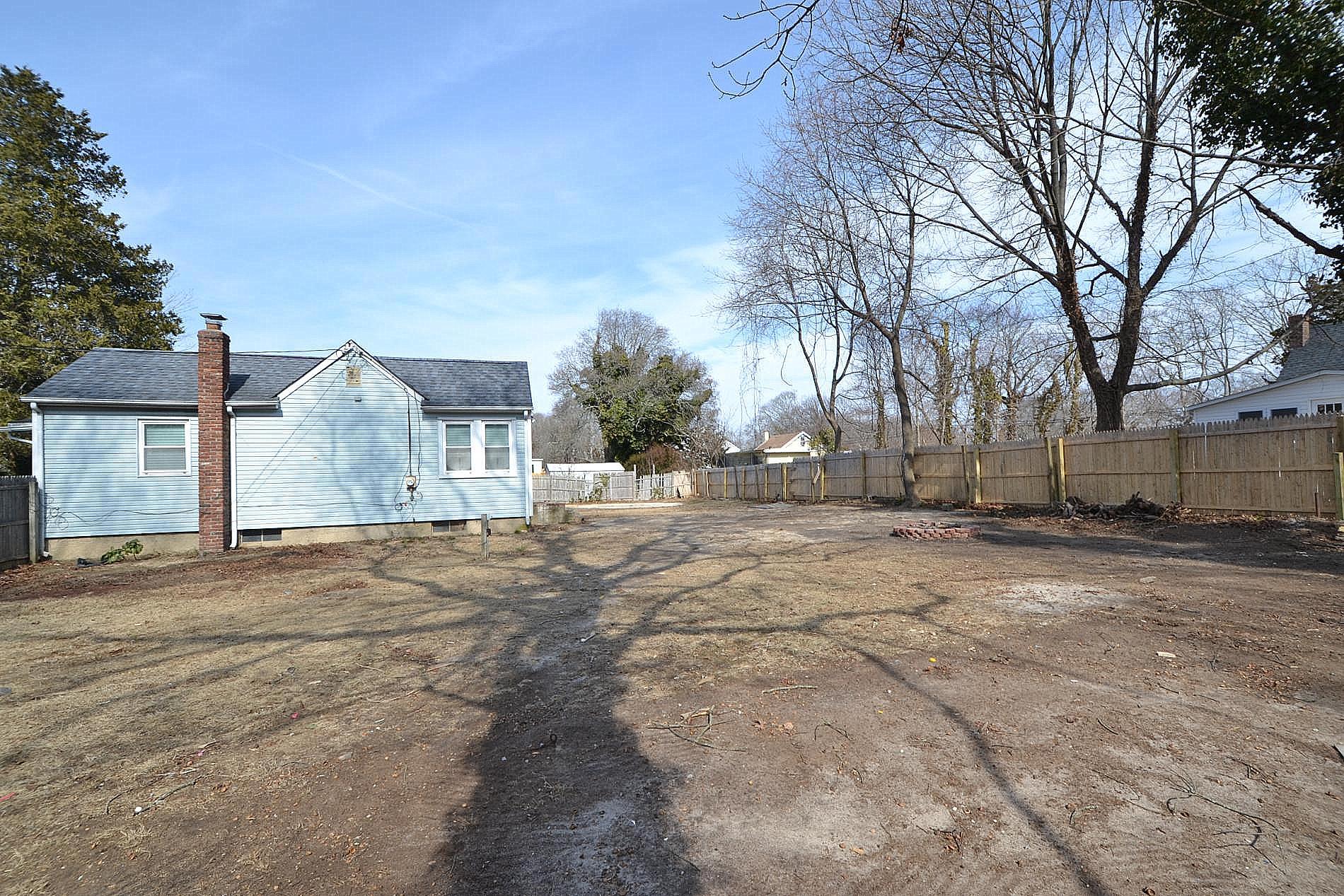 179 Lynbrook Drive, Mastic Beach, New York image 21
