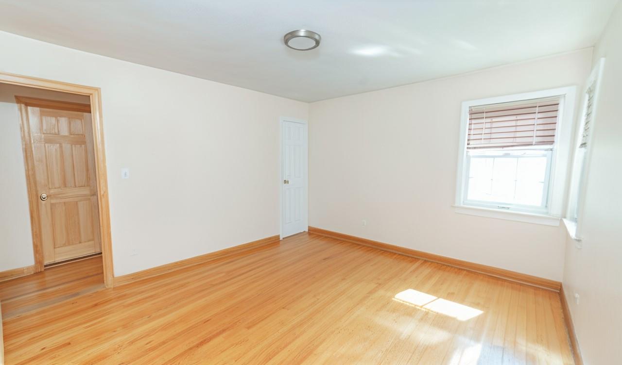 937 N 4th Street, New Hyde Park, New York image 7