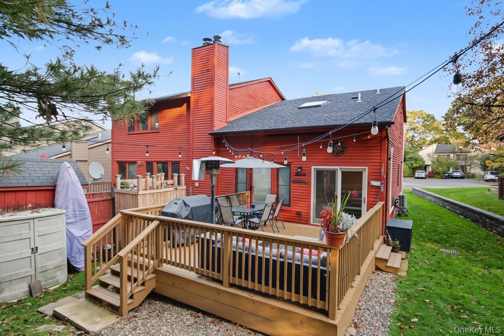 20 Lakeview Court