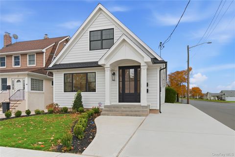 6 Cammerer Avenue East Rockaway NY 11518