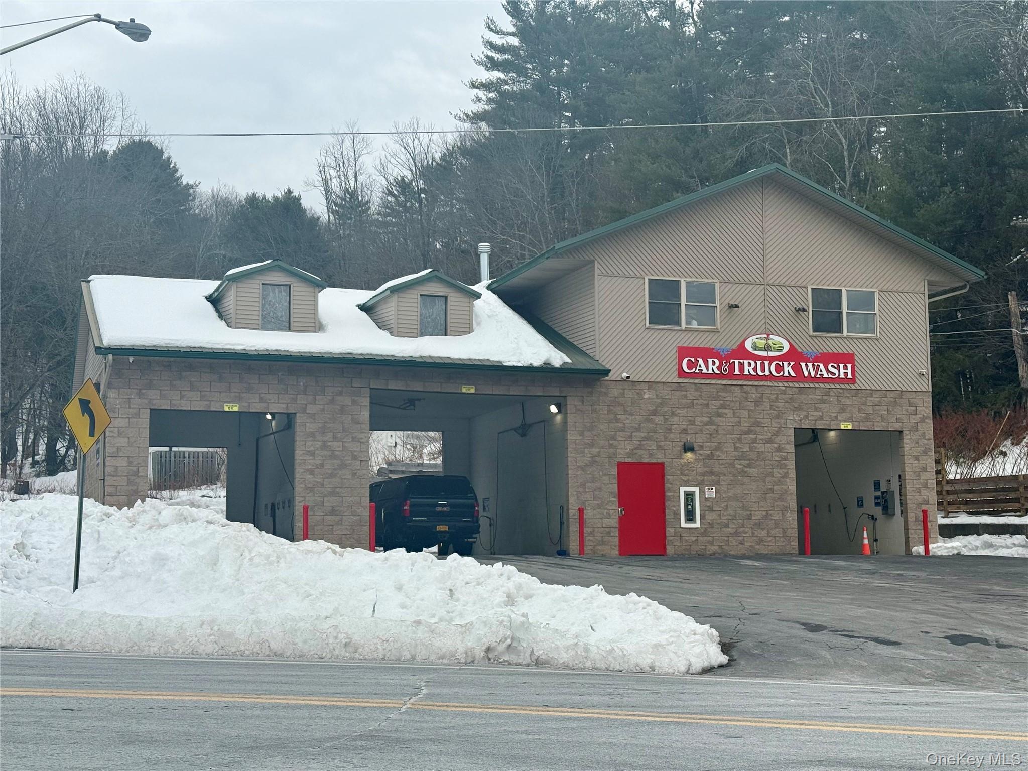 4, 6, 8 Yulan Barryville Road