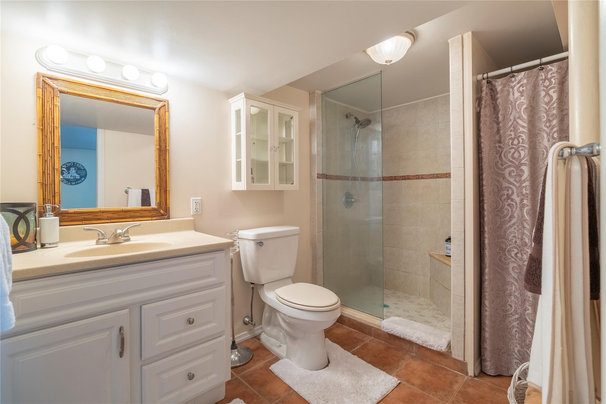 58 Chestnut Street, Lynbrook, New York image 10