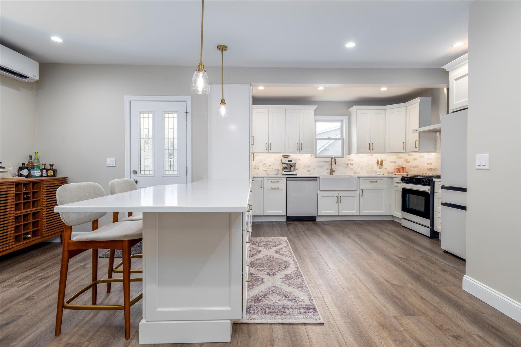 17 N Cambridge Street, Malverne, New York image 8
