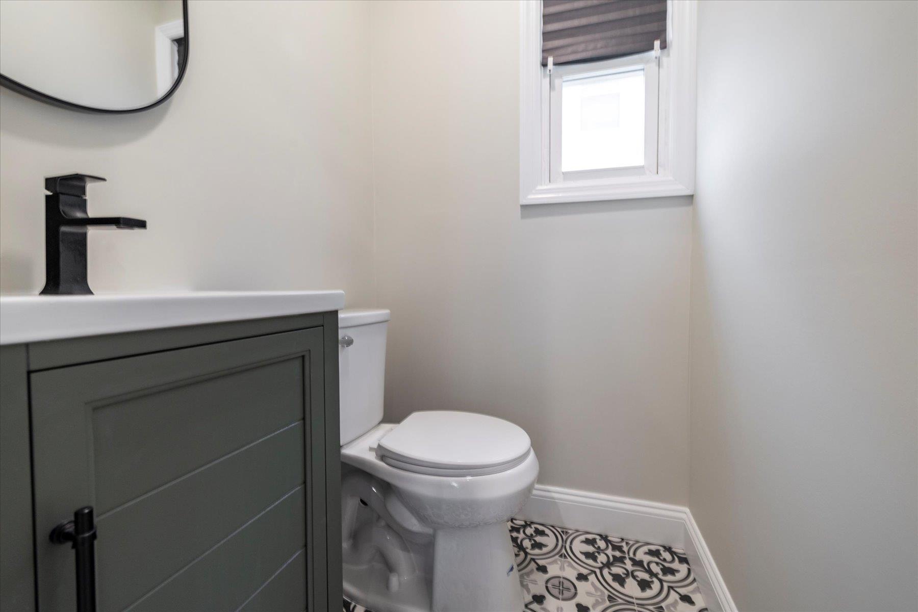 17 N Cambridge Street, Malverne, New York image 11