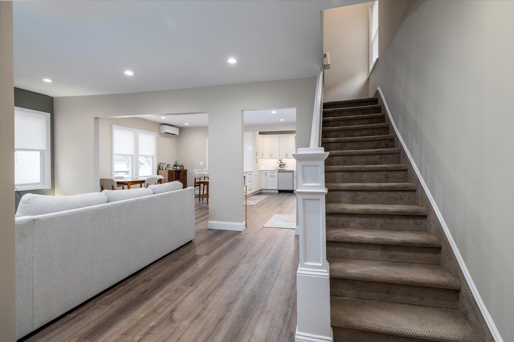 17 N Cambridge Street, Malverne, New York image 12