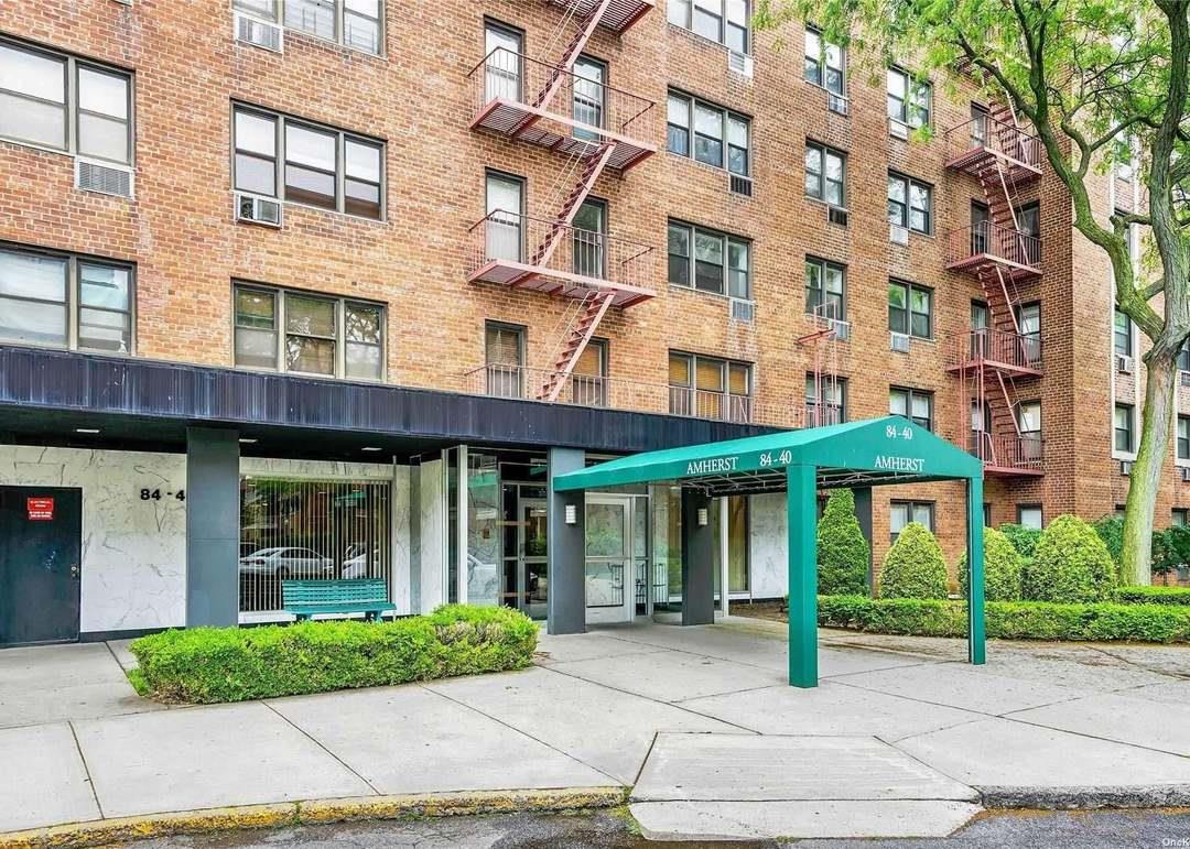 Property for Sale at 153rd Avenue 3N, Howard Beach, Queens, NY - Bathrooms: 1 
Rooms: 2  - $119,000