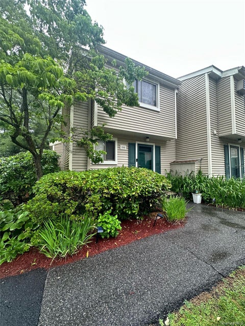Condo For Rent - 1901 Village Drive<br/> Putnam County, Brewster, NY 10509