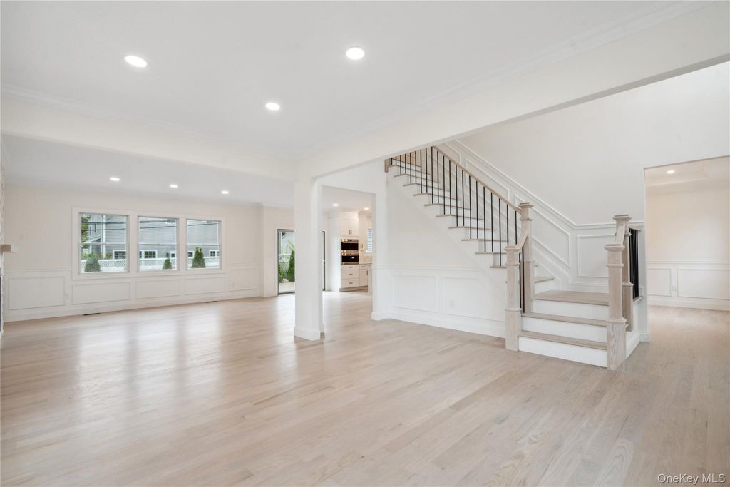 Photo of 15 Lorraine Street, Syosset, NY 11791 (MLS # 912763)