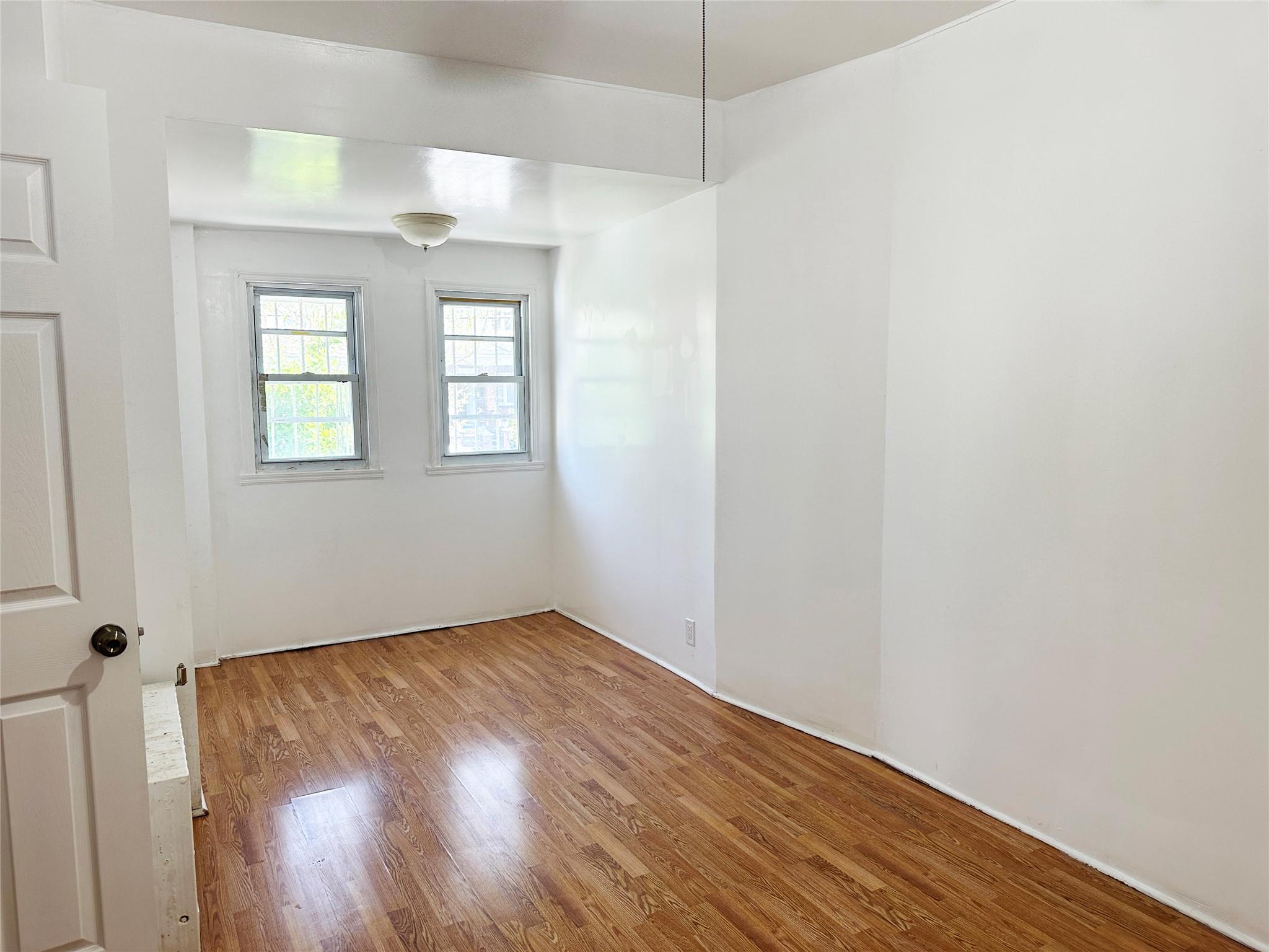 1040 E 94th Street