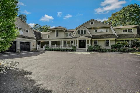 192 Burtis Lane Muttontown NY 11791