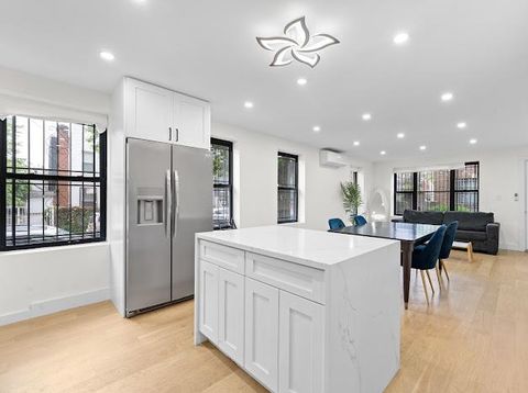 23 Palm Court Brooklyn NY 11225