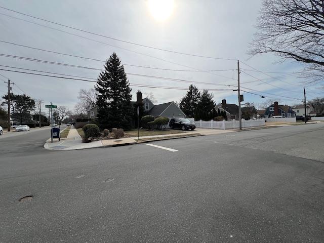 295 Ivy Avenue, Westbury, New York image 16