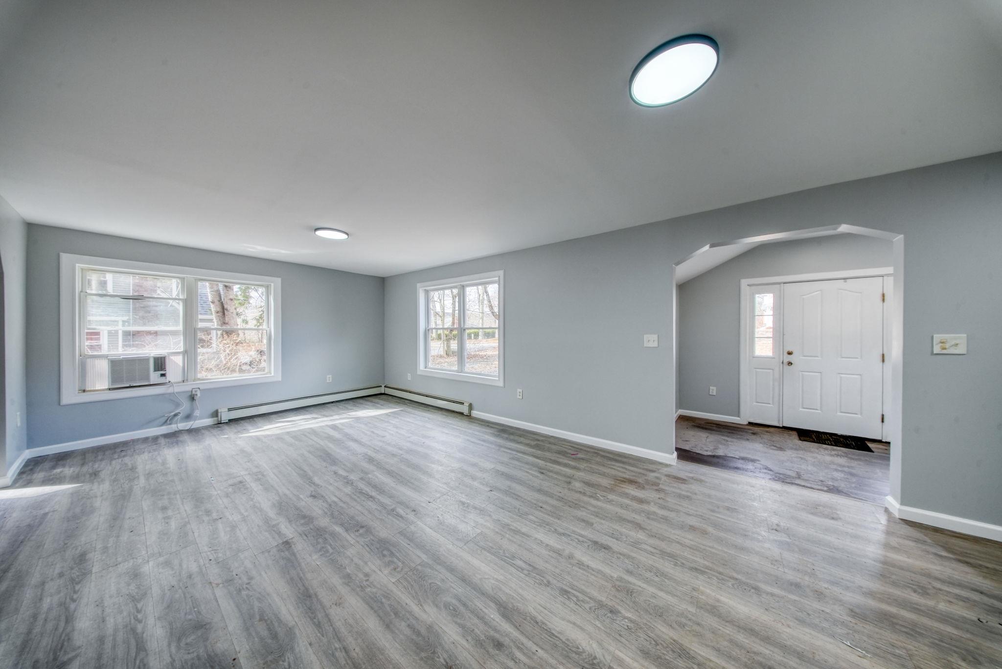 22 Academy Avenue, Sparrowbush, New York image 6